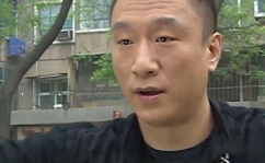 纽约网红吃瓜博主,揭秘都市生活背后的秘密