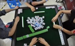 网红打麻将吃瓜图片真实,牌桌风云，笑料百出