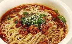 网红面条生日,面条界的狂欢盛宴