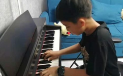 网红钢琴,网红钢琴演绎音乐魅力