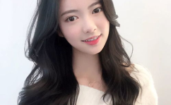 长发小姐姐吃芹菜,小姐姐的独特芹菜食记